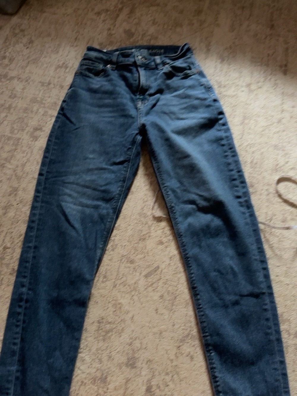American Eagle Women’s 000 Short Mom Jeans High Rise Dark Wash Stretch